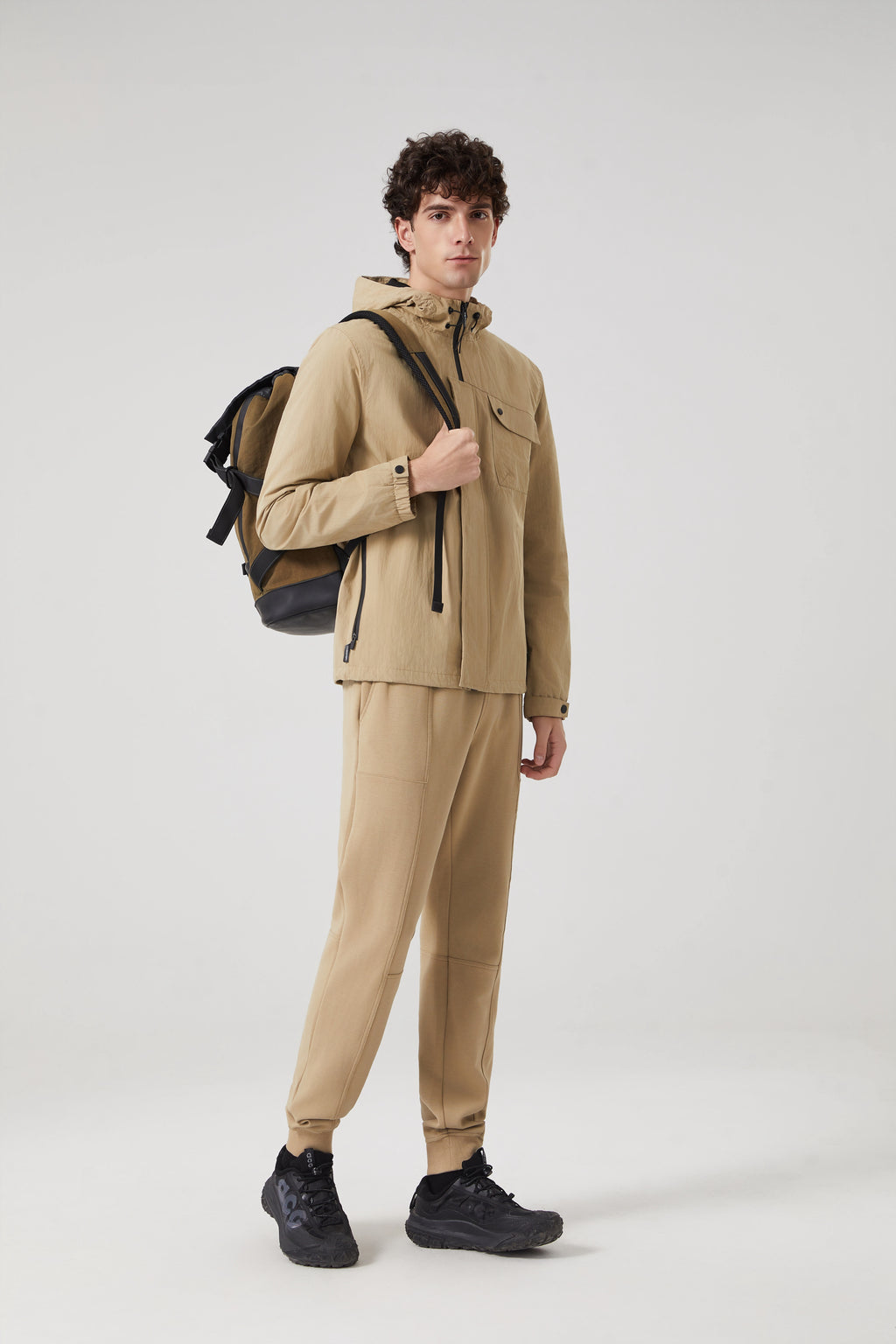 Terra Utility Jogger