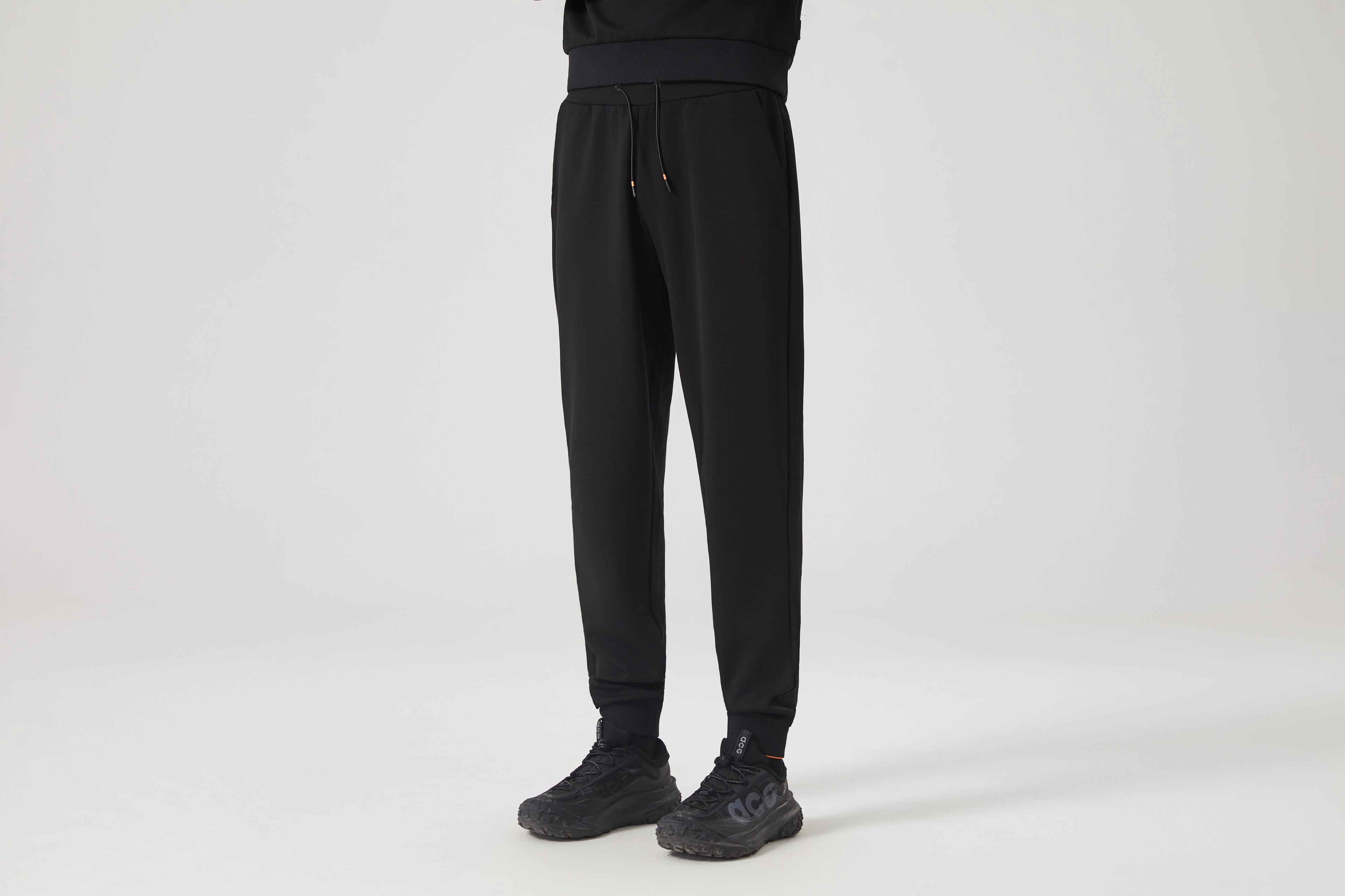 Carbon Core Jogger